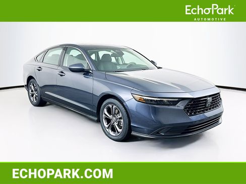 Used 2023 Honda Accord EX image 1