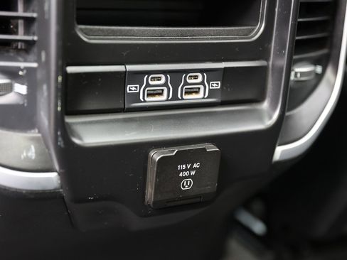 Used 2022 RAM 1500 Big Horn image 23