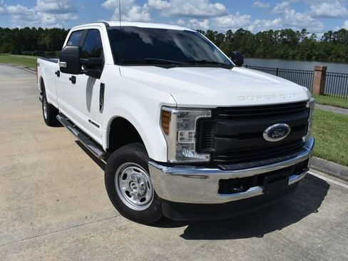 Used 2019 Ford F250 XL w/ Power Equipment Group image 2