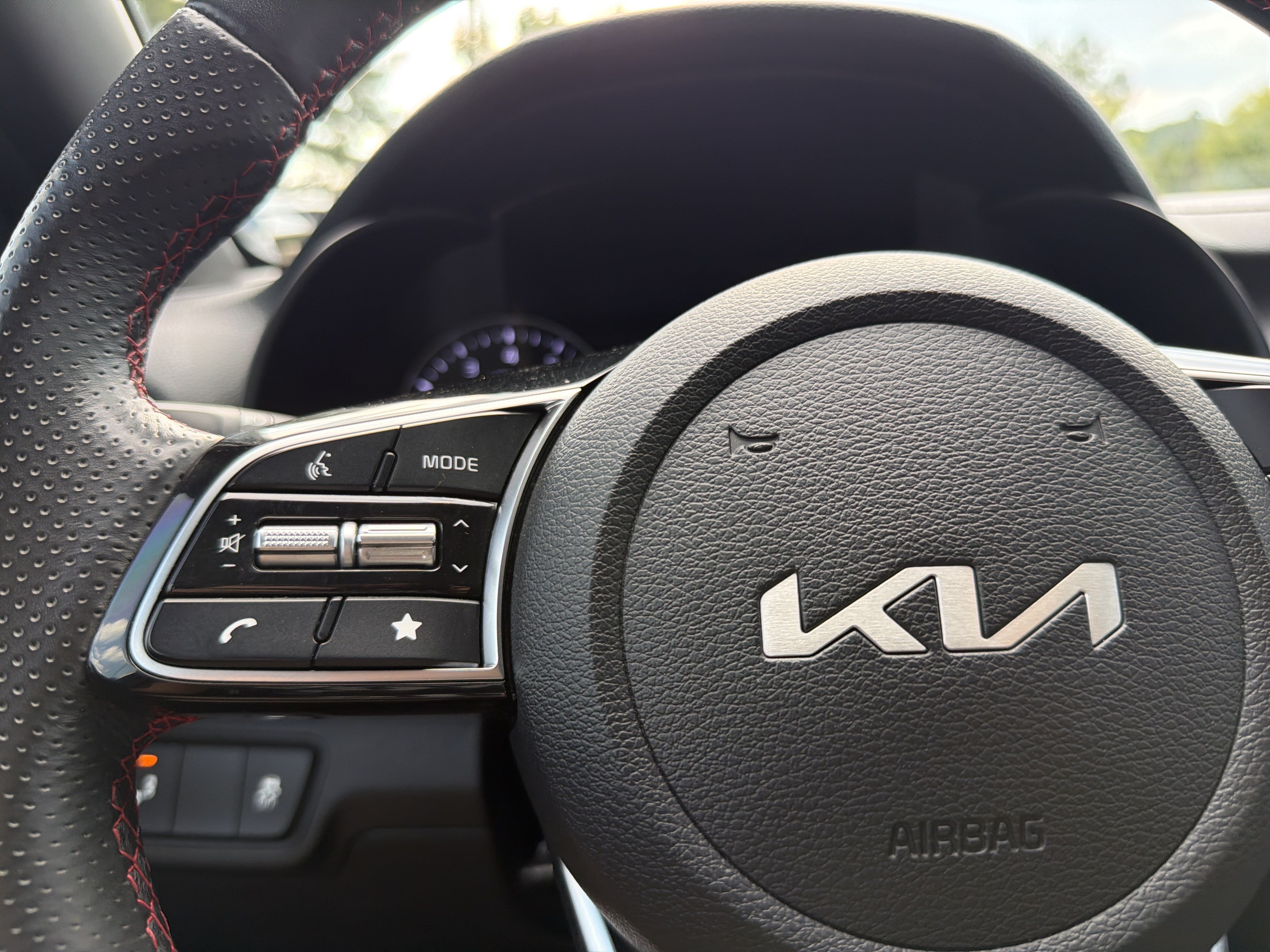 Used 2024 Kia Forte GT FWD image 10