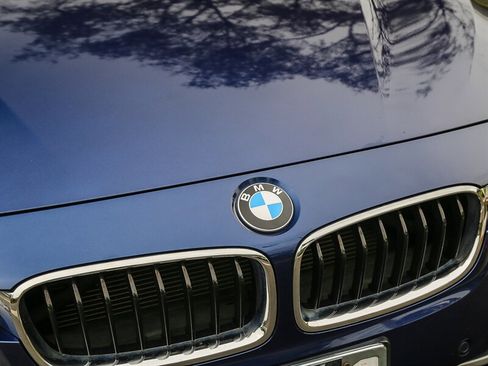 Used 2016 BMW 328i xDrive Wagon image 11