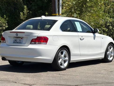 Used 2011 BMW 128i Coupe RWD image 4