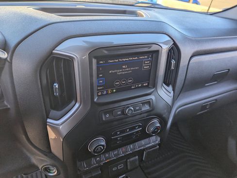 Used 2024 Chevrolet Silverado 1500 Custom Trail Boss image 26