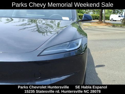 Used 2025 Tesla Model 3 Long Range RWD image 26
