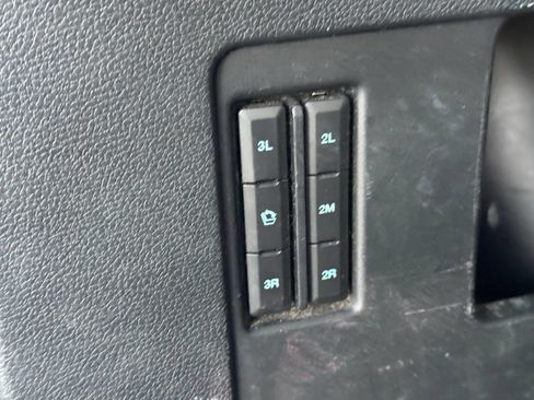 Used 2020 Ford Expedition Max Limited AWD/4WD image 38