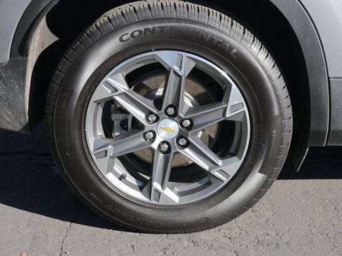 Used 2025 Chevrolet Blazer LT image 8