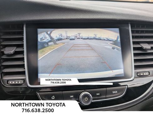 Used 2018 Buick Encore Sport Touring AWD/4WD image 21