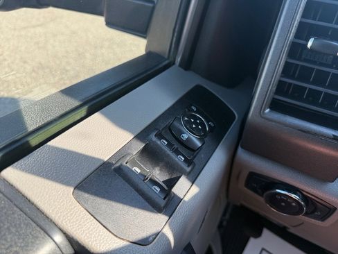 Used 2019 Ford F350 XL w/ Power Equipment Group image 23