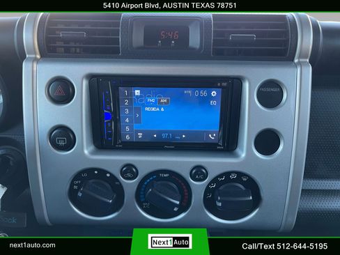 Used 2008 Toyota FJ Cruiser 2WD image 20