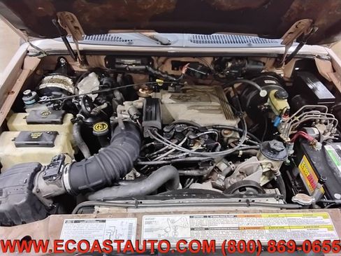Used 1998 Ford Explorer XLT AWD/4WD image 9
