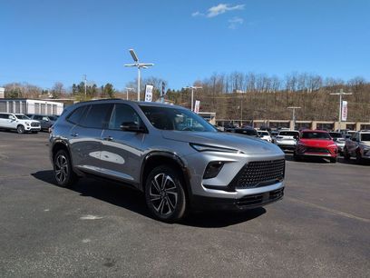 New 2025 Buick Enclave Sport Touring w/ LPO, Floor Liner Package