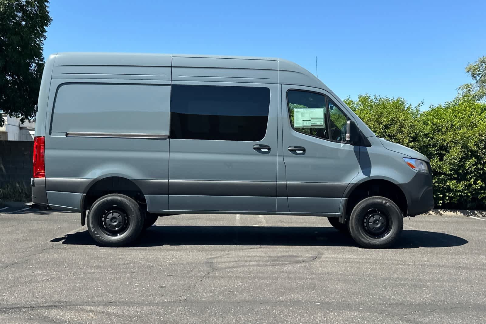 New 2026 Mercedes-Benz Sprinter 2500 image 2