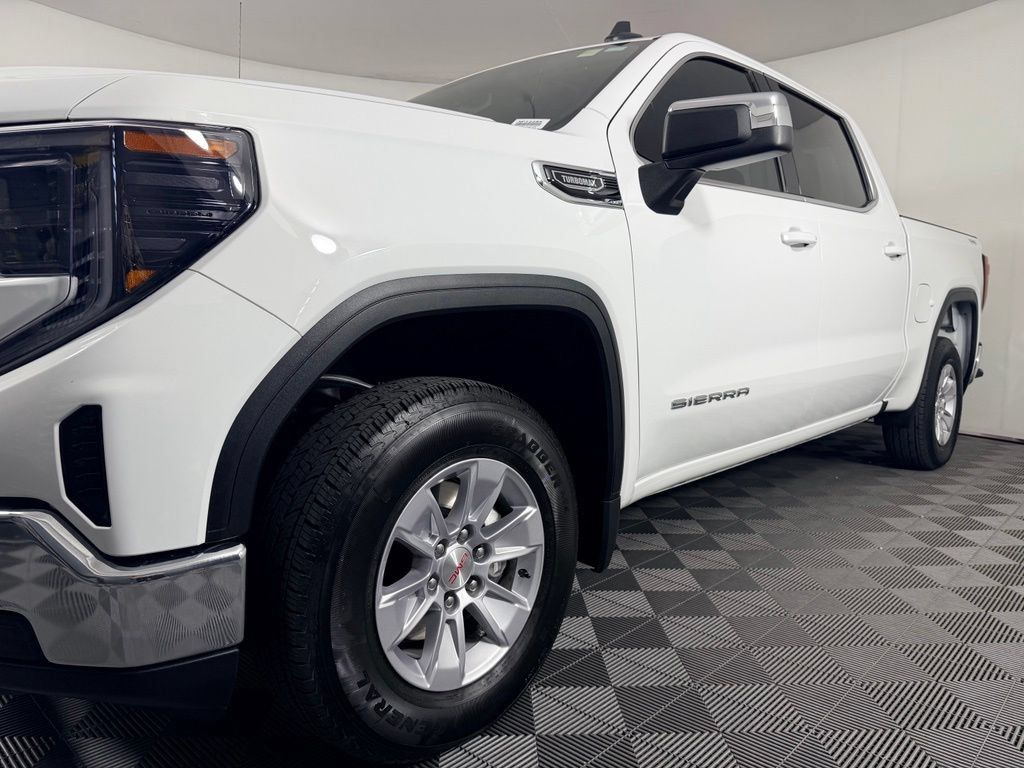 Used 2026 GMC Sierra 1500 SLE AWD/4WD image 12