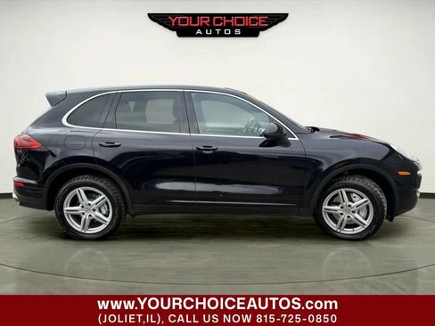 Used 2015 Porsche Cayenne S image 6