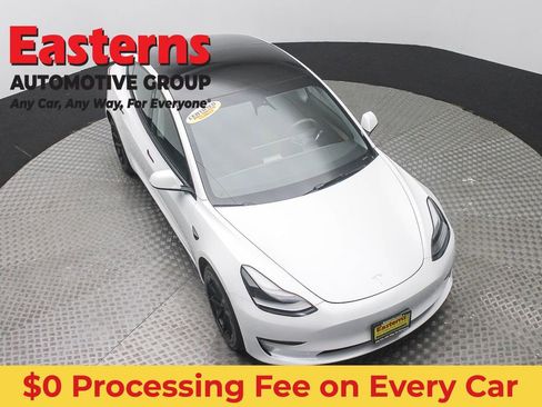 Used 2023 Tesla Model 3 Standard Range RWD image 3