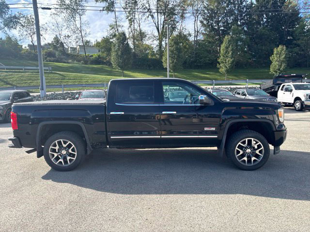 Used 2015 GMC Sierra 1500 SLE w/ All-Terrain Package AWD/4WD image 4