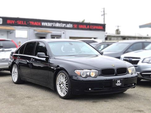 Used 2005 BMW 745Li RWD image 1