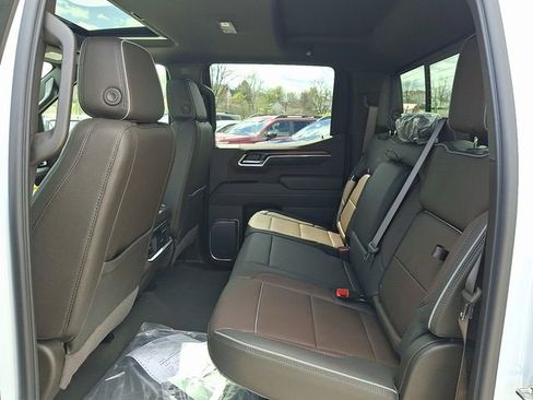 New 2026 GMC Sierra 1500 Denali AWD/4WD image 11
