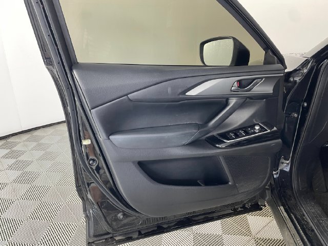 Used 2023 MAZDA CX-9 Touring Plus AWD/4WD image 12