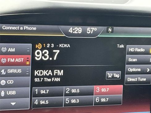 Used 2014 Ford Escape Titanium w/ Equipment Group 401A AWD/4WD image 11