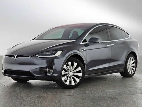 Used 2019 Tesla Model X Long Range image 1