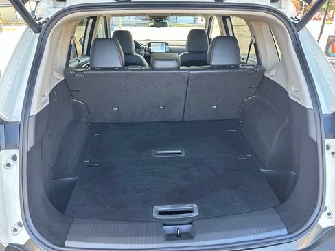 Used 2023 Nissan Rogue SL AWD/4WD image 40