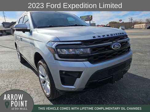 Used 2023 Ford Expedition Limited image 2