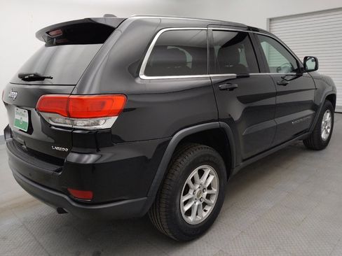 Used 2018 Jeep Grand Cherokee Laredo AWD/4WD image 10