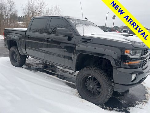 Used 2017 Chevrolet Silverado 1500 LT w/ All Star Edition image 3