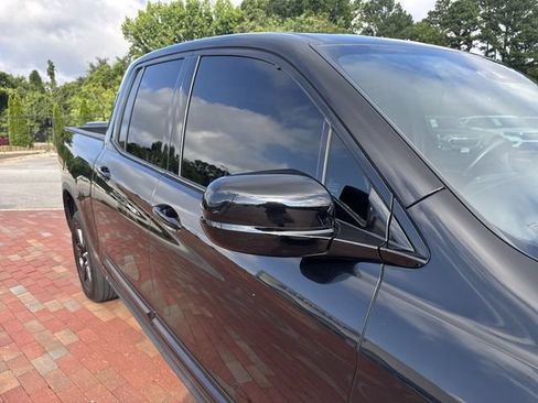 Used 2017 Honda Ridgeline Black Edition image 18
