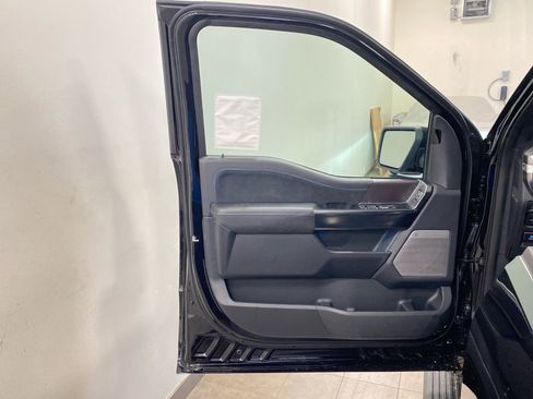 New 2025 Ford F150 Platinum image 15