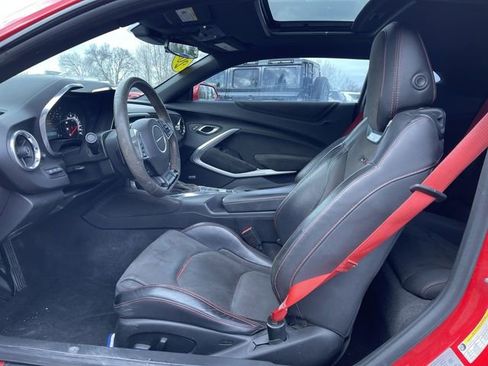 Used 2017 Chevrolet Camaro ZL1 image 21
