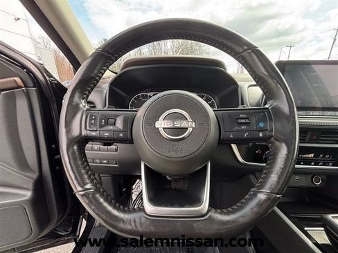 Used 2023 Nissan Rogue SV w/ SV Premium B Package AWD/4WD image 8