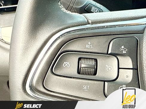 Used 2024 Buick Encore GX Avenir w/ Avenir Convenience Package FWD image 13