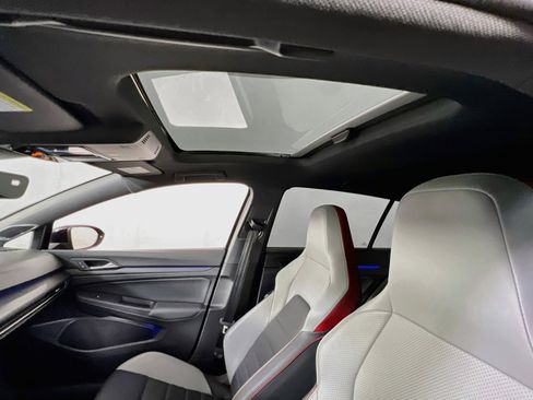 Used 2022 Volkswagen GTI SE w/ SE Leather Package image 22