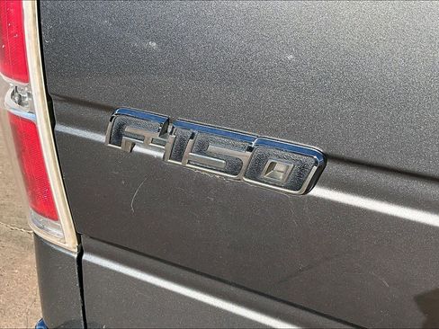 Used 2010 Ford F150 XLT image 9