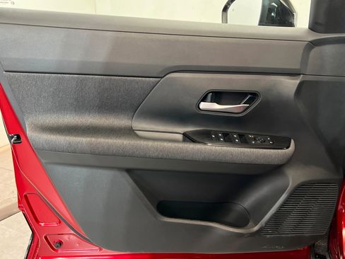 New 2026 Nissan Kicks SV image 14