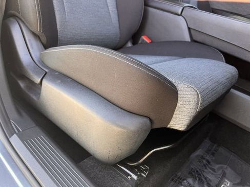 Used 2023 Nissan Rogue SV image 26