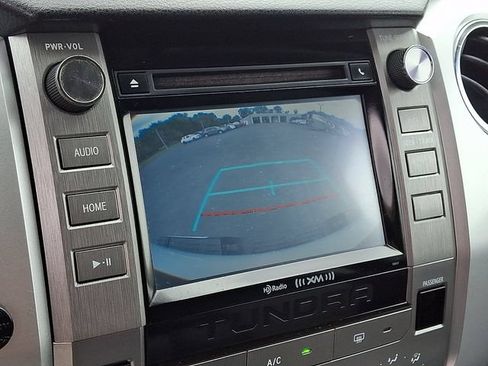 Used 2016 Toyota Tundra SR5 AWD/4WD image 4