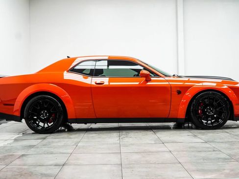 Used 2023 Dodge Challenger SRT Hellcat RWD image 8