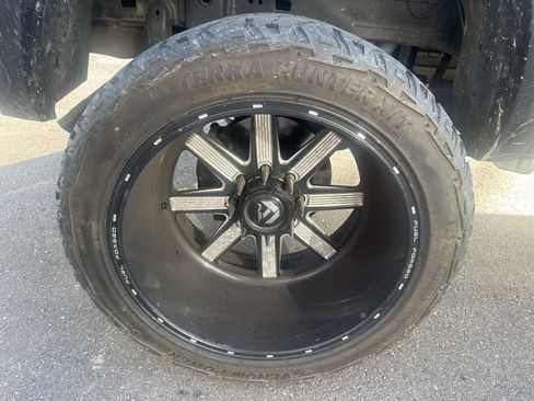 Used 2018 RAM 2500 Limited image 11