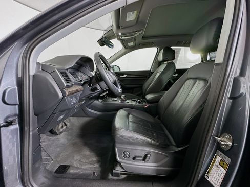 Used 2018 Audi Q5 2.0T Premium w/ Convenience Package image 13