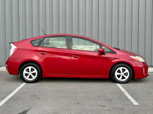 Used 2012 Toyota Prius Four w/ Deluxe Solar Roof Pkg FWD image 4