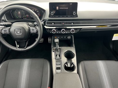 Certified 2025 Honda Civic Sport image 12