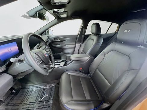 Certified 2024 Buick Envista Sport Touring w/ Convenience I Package image 20