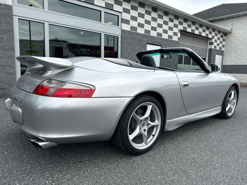 Used 2003 Porsche 911 Carrera 4 AWD/4WD image 8