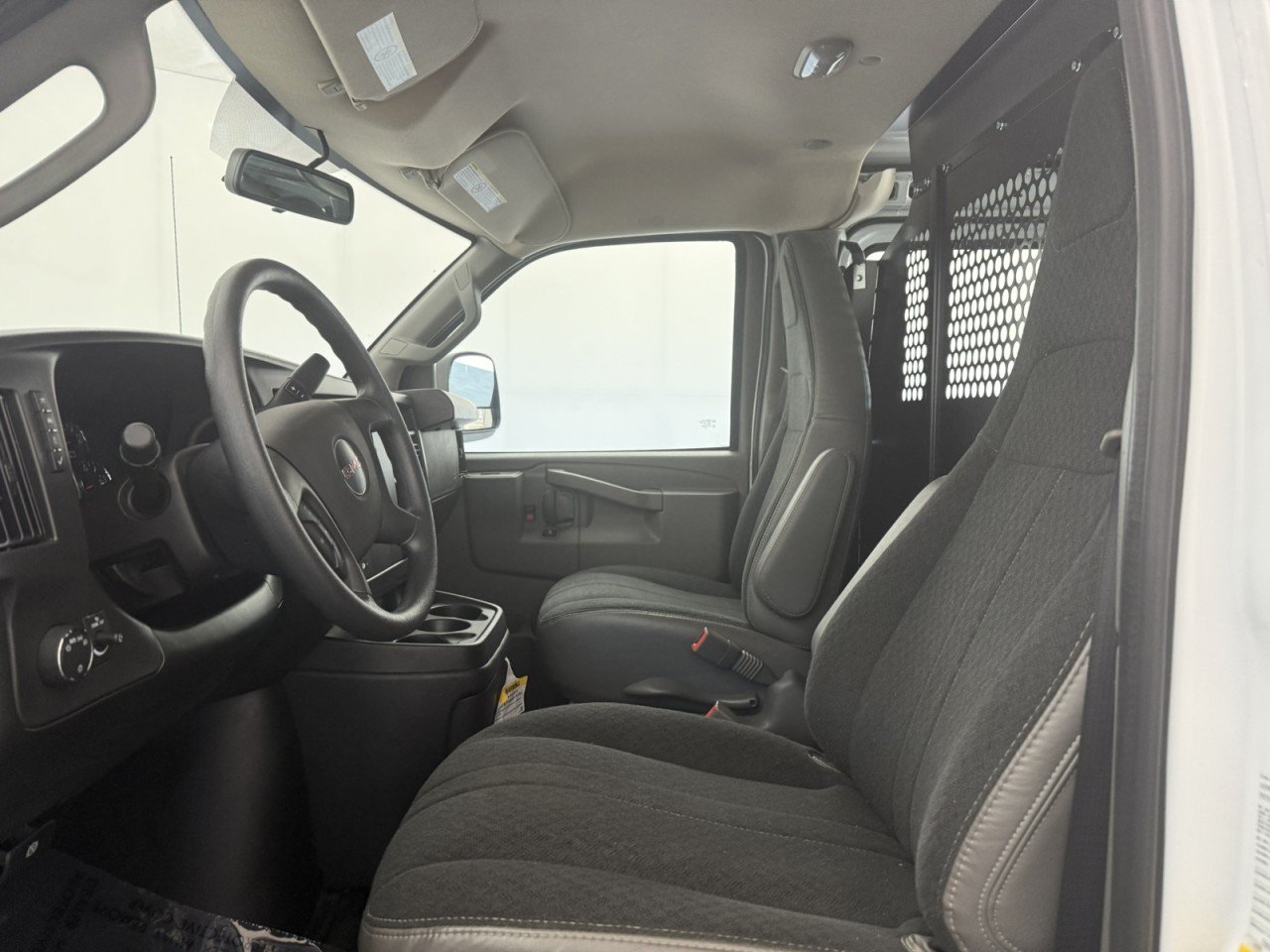 Used 2025 GMC Savana 2500 w/ Driver Convenience Package RWD image 15