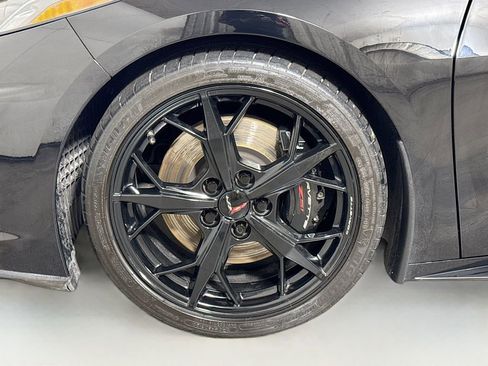 Used 2023 Chevrolet Corvette Stingray Preferred Cpe w/ Z51 Performance Package RWD image 27
