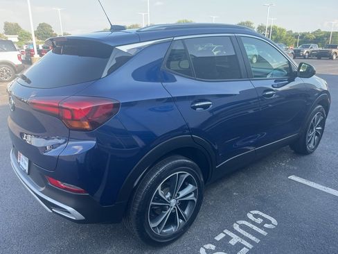 Used 2022 Buick Encore GX Select image 5