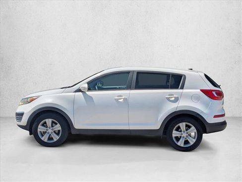 Used 2013 Kia Sportage LX FWD image 9